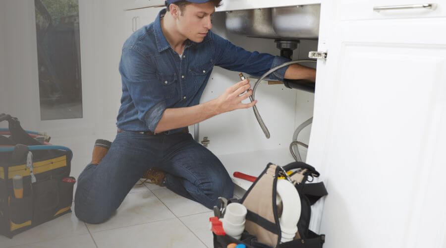 Local tankless water heater installation in New London, MO